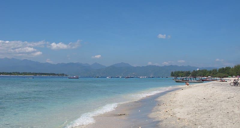 Viajar a las Islas Gili - Playa de Trawagan